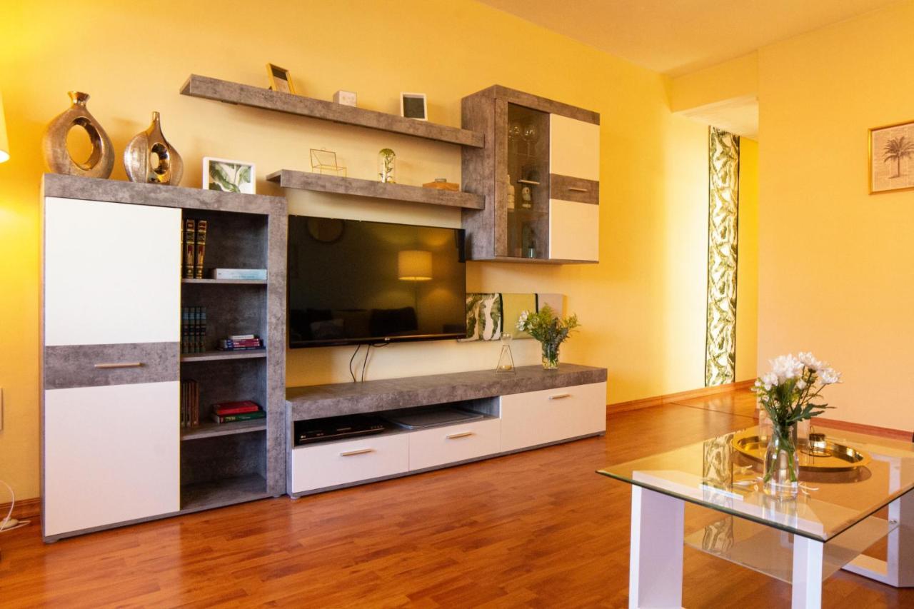 Old Town Loft Apartment With Parking ลาลากูนา ภายนอก รูปภาพ
